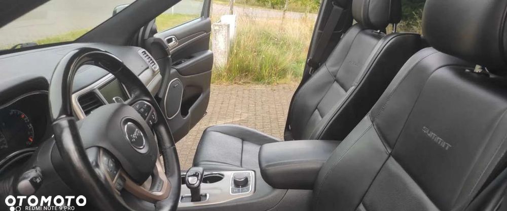 Jeep Grand Cherokee - 9