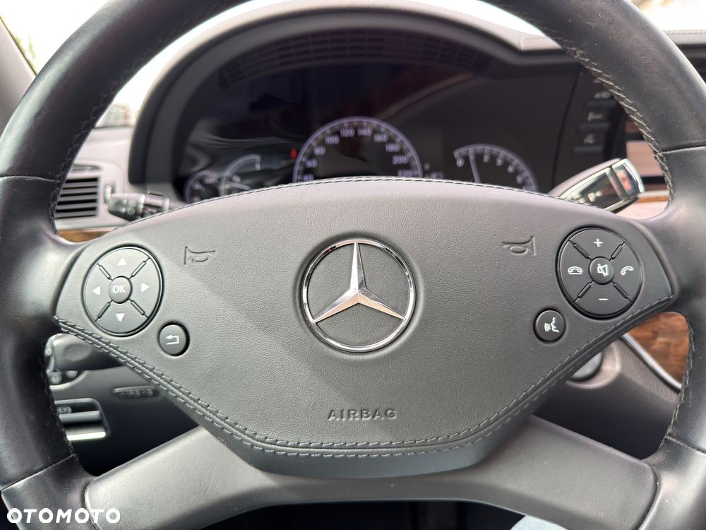 Mercedes-Benz Klasa S 400 7G-TRONIC - 32
