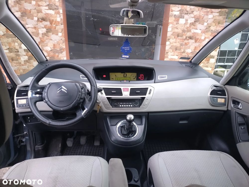 Citroën C4 Picasso - 9