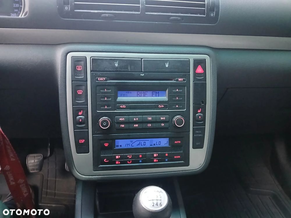 Volkswagen Sharan 1.8 5V Turbo Freestyle - 6