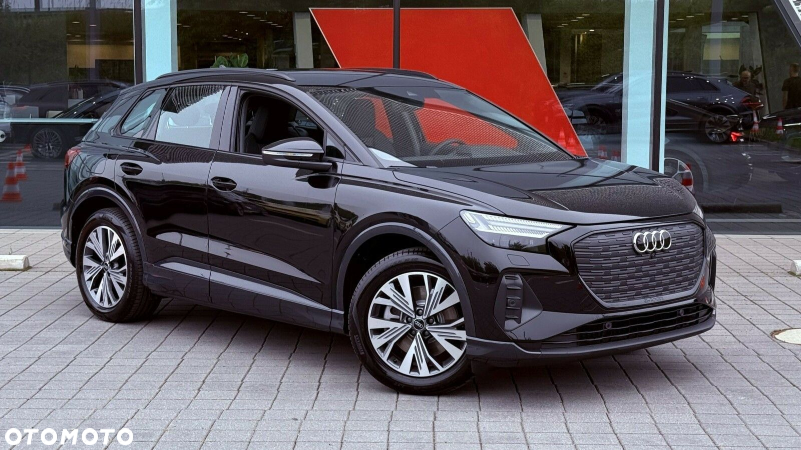 Audi Q4 e-tron - 2