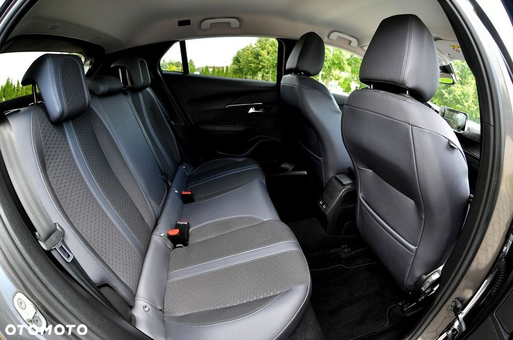 Peugeot 2008 1.2 PureTech Allure Pack S&S - 19