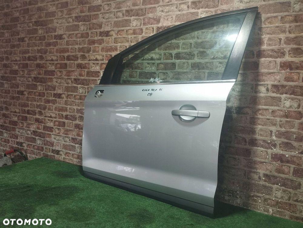 Ford Kuga MK1 08/12 Przód strona lewa Drzwi przednie PRZÓD LEWE KOMPLETNE - 1