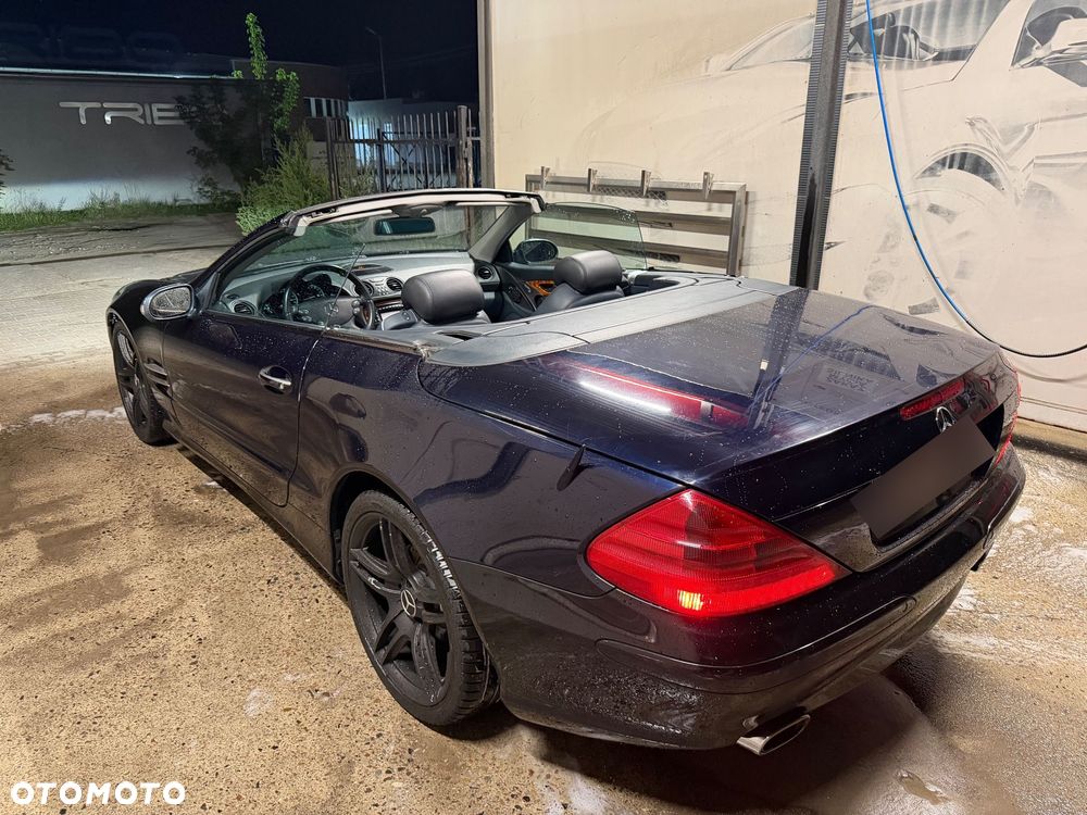 Mercedes-Benz SL - 13