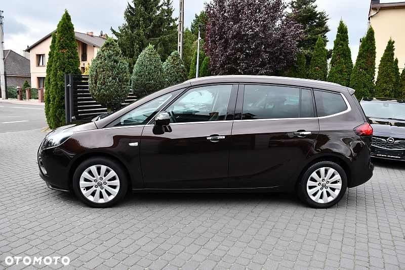 Opel Zafira 1.4 T Cosmo - 26