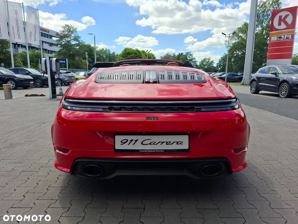 Porsche 911 Carrera 4S - 6