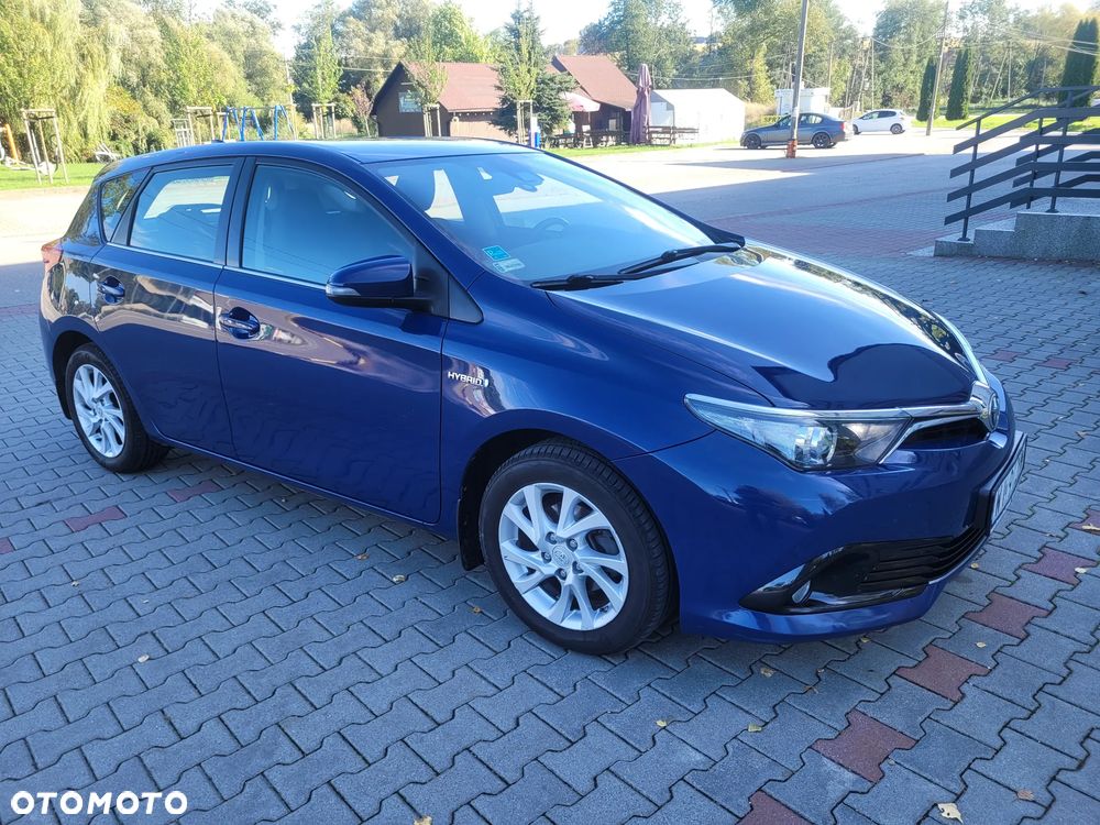 Toyota Auris - 16