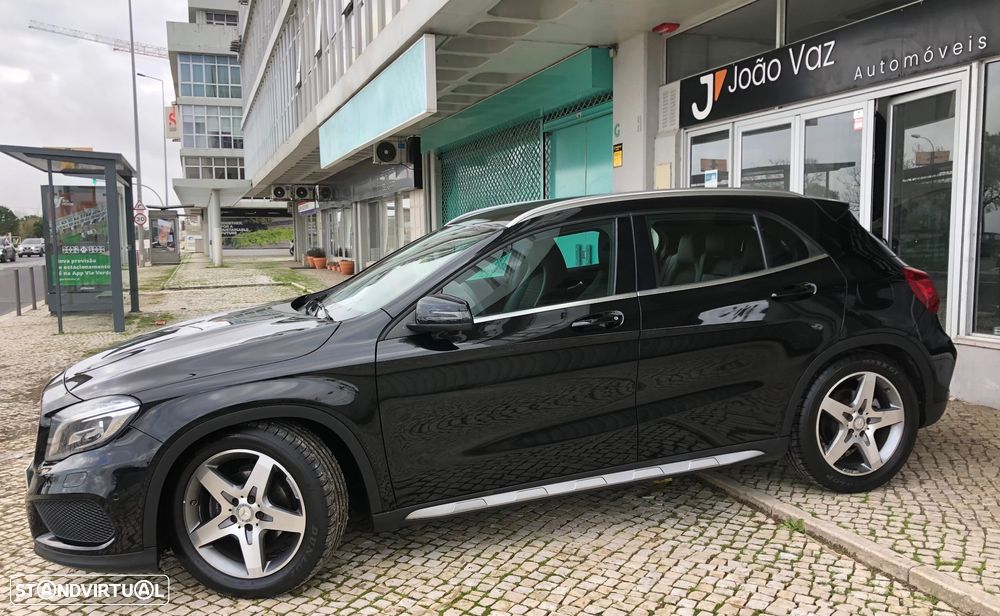 Mercedes-Benz GLA 200 d AMG Line Aut. - 2
