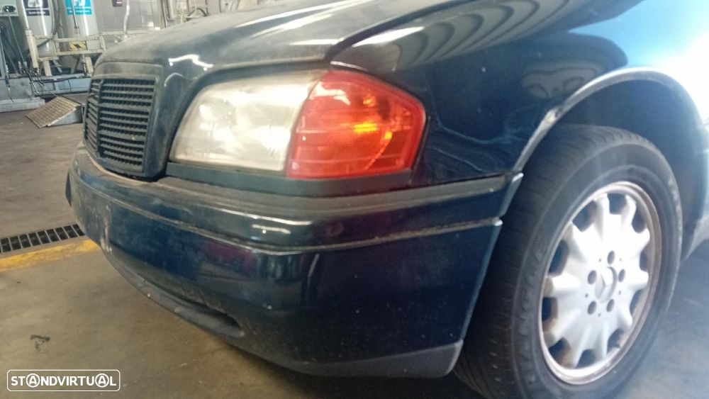 Pára-choques frente MERCEDES-BENZ Classe C (W202) - 2