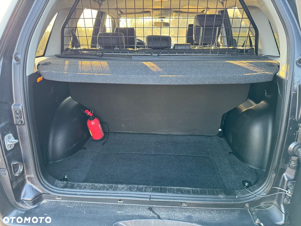 Suzuki Grand Vitara 2.4 Elegance EU5 - 13