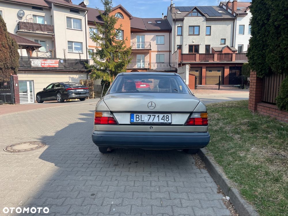 Mercedes-Benz Klasa E - 6