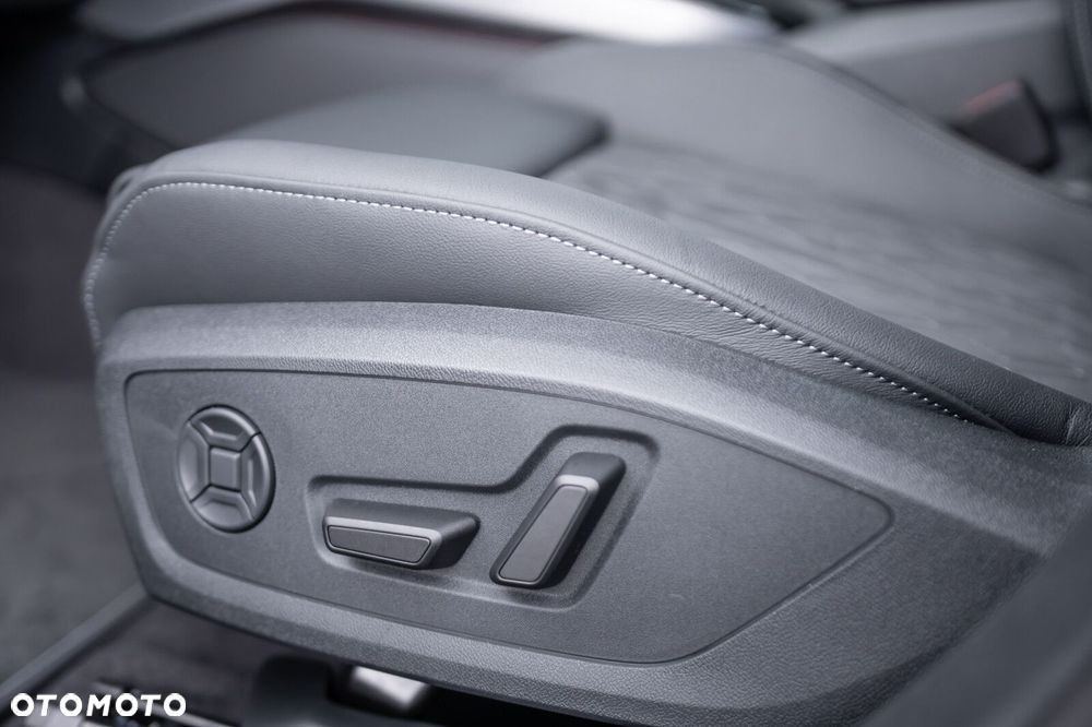 Audi A5 Avant TFSI Quattro S tronic - 16