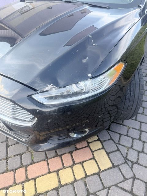Ford Fusion - 12