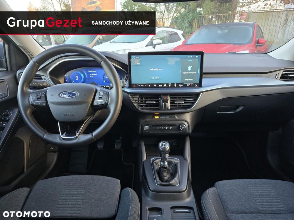 Ford Focus - 11