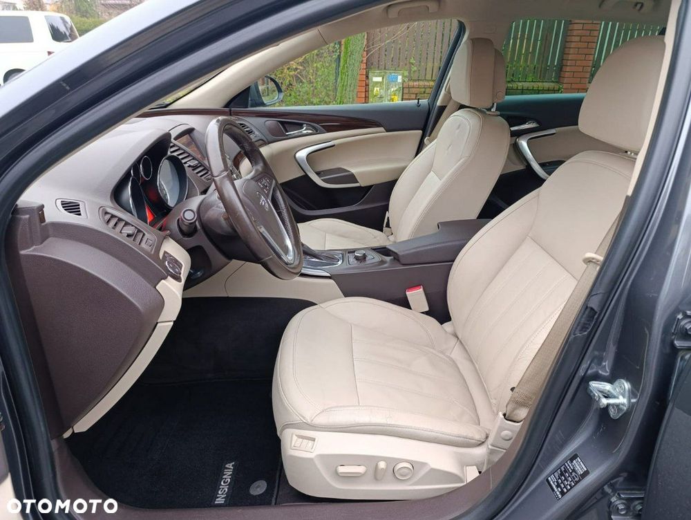Opel Insignia - 19