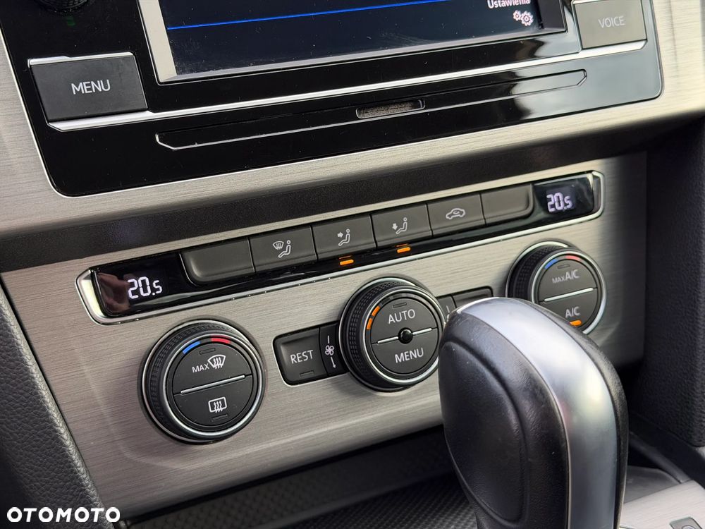 Volkswagen Passat 1.5 TSI EVO Business DSG - 21