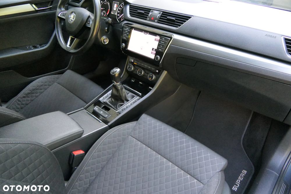 Skoda Superb 1.6 TDI Style - 20