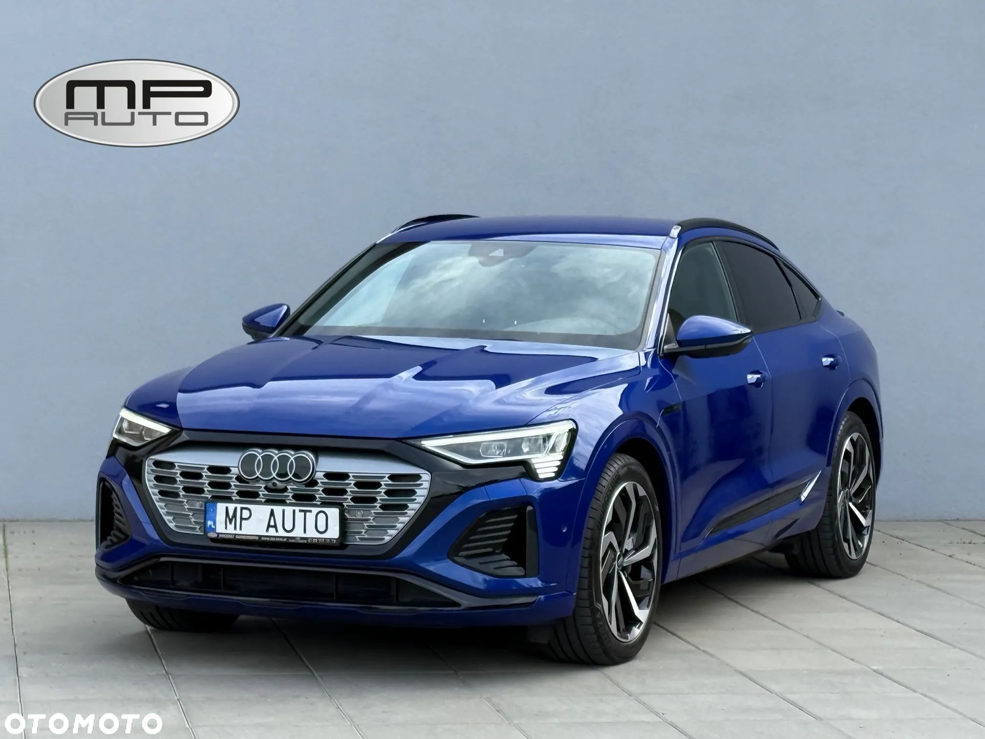 Audi Q8 e-tron 55 114kWh Quattro S Line - 1