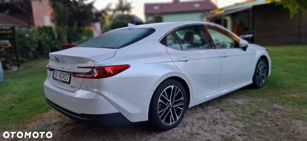 Toyota Camry 2.5 Hybrid Prestige CVT - 6