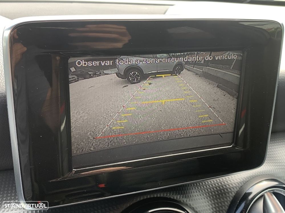 Mercedes-Benz A 180 d Urban - 11
