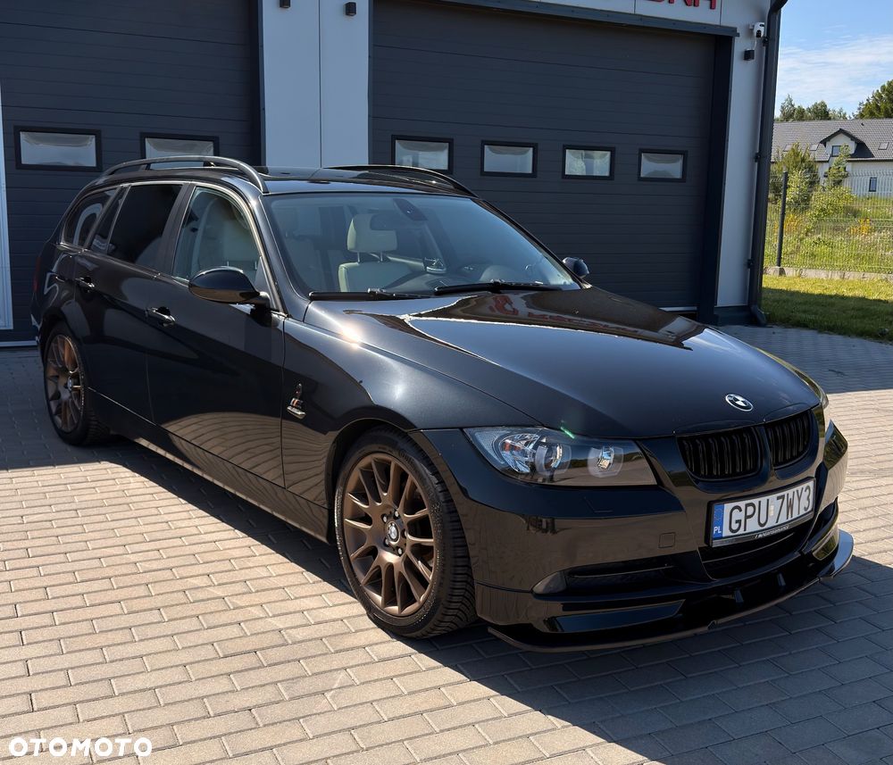 BMW Seria 3 325i - 8