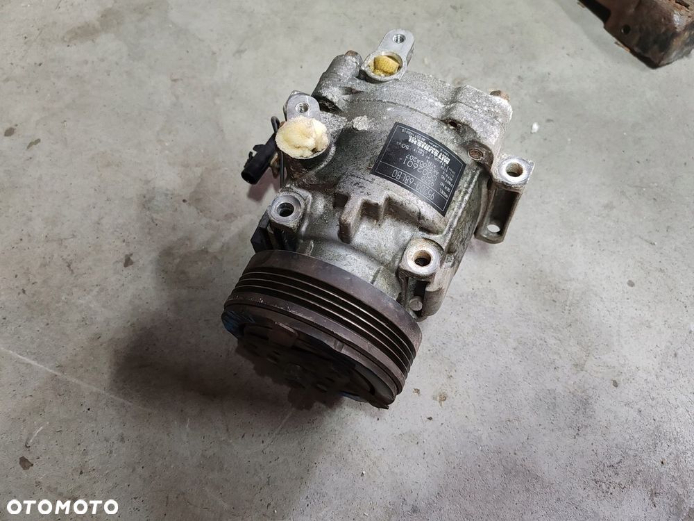 Kompresor klimatyzacji 95200-68bl0 1.6 16V M16A SPORT Suzuki Swift MK7 10- - 2