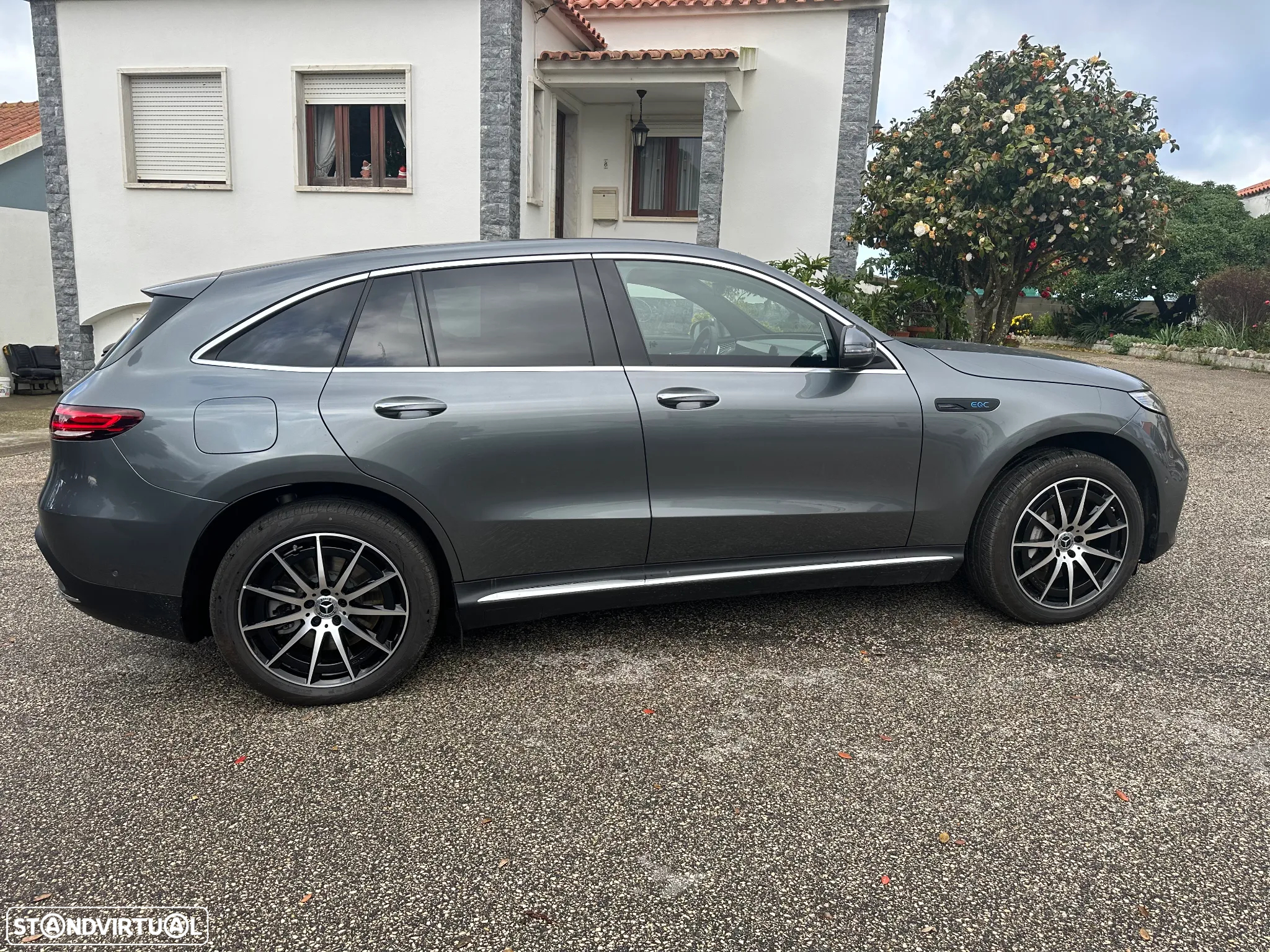 Mercedes-Benz EQC 400 4Matic AMG Line - 3