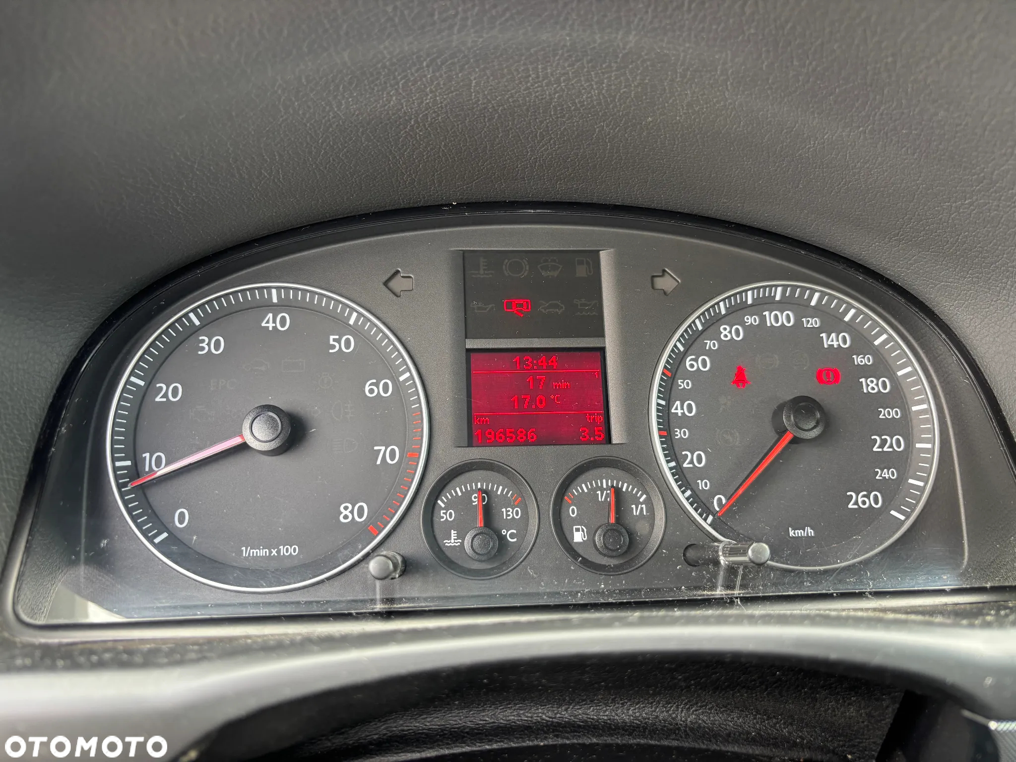 Volkswagen Touran 1.6 FSI - 6