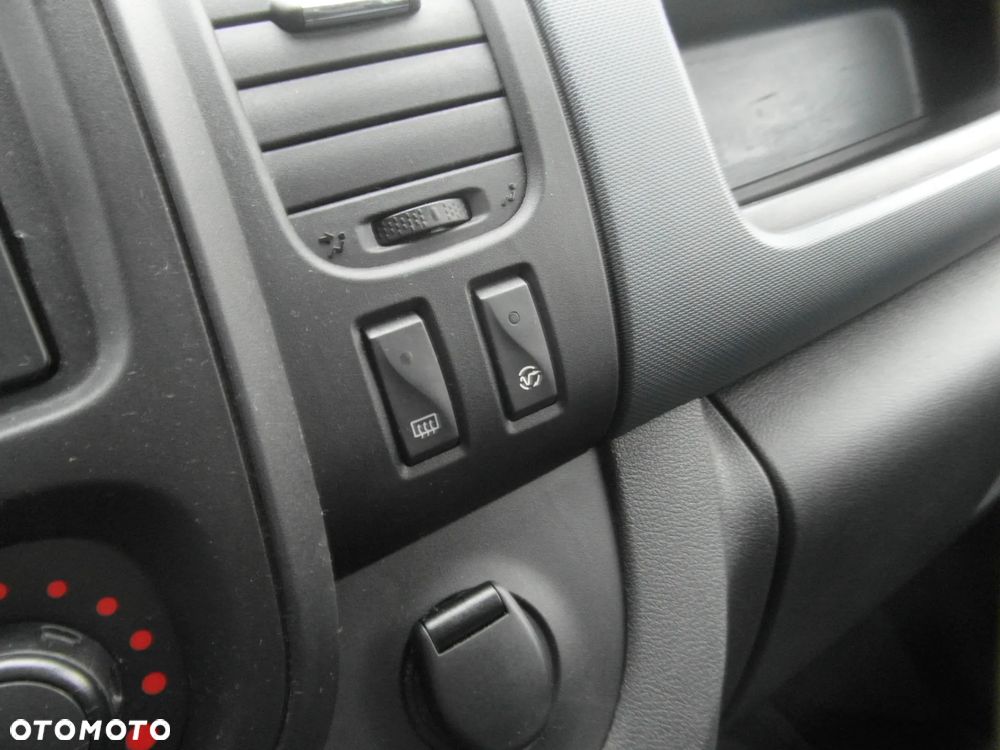 Opel VIVARO L2H2 MAXI - 30