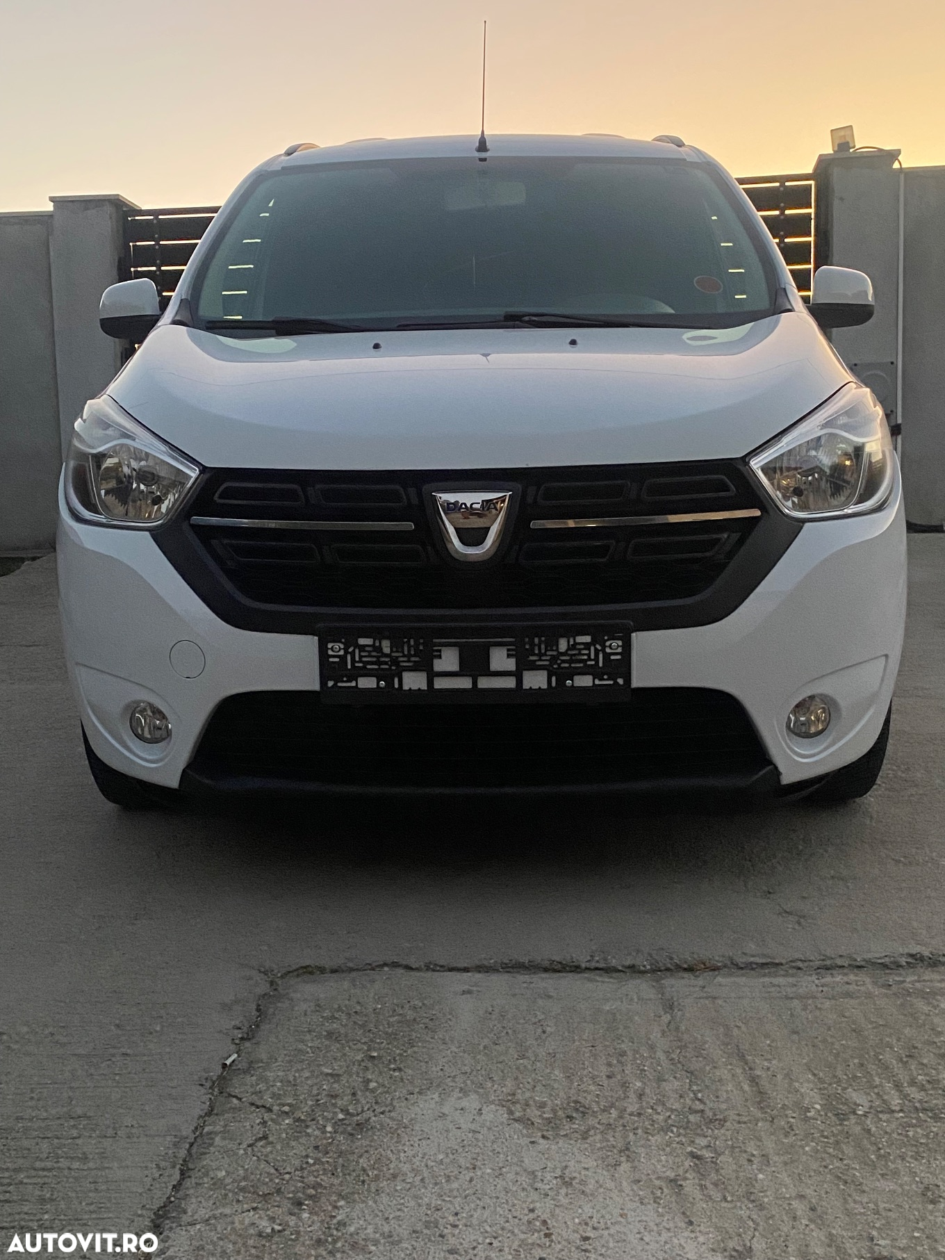 Dacia Lodgy - 16