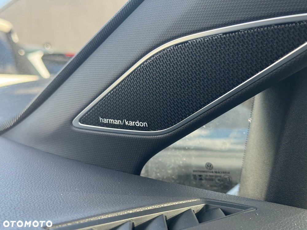 Volkswagen Golf - 12