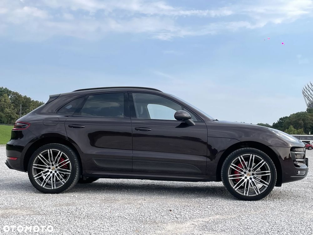 Porsche Macan Turbo PDK - 10