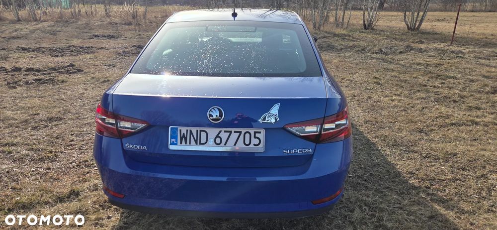 Skoda Superb 2.0 TDI Ambition DSG - 7