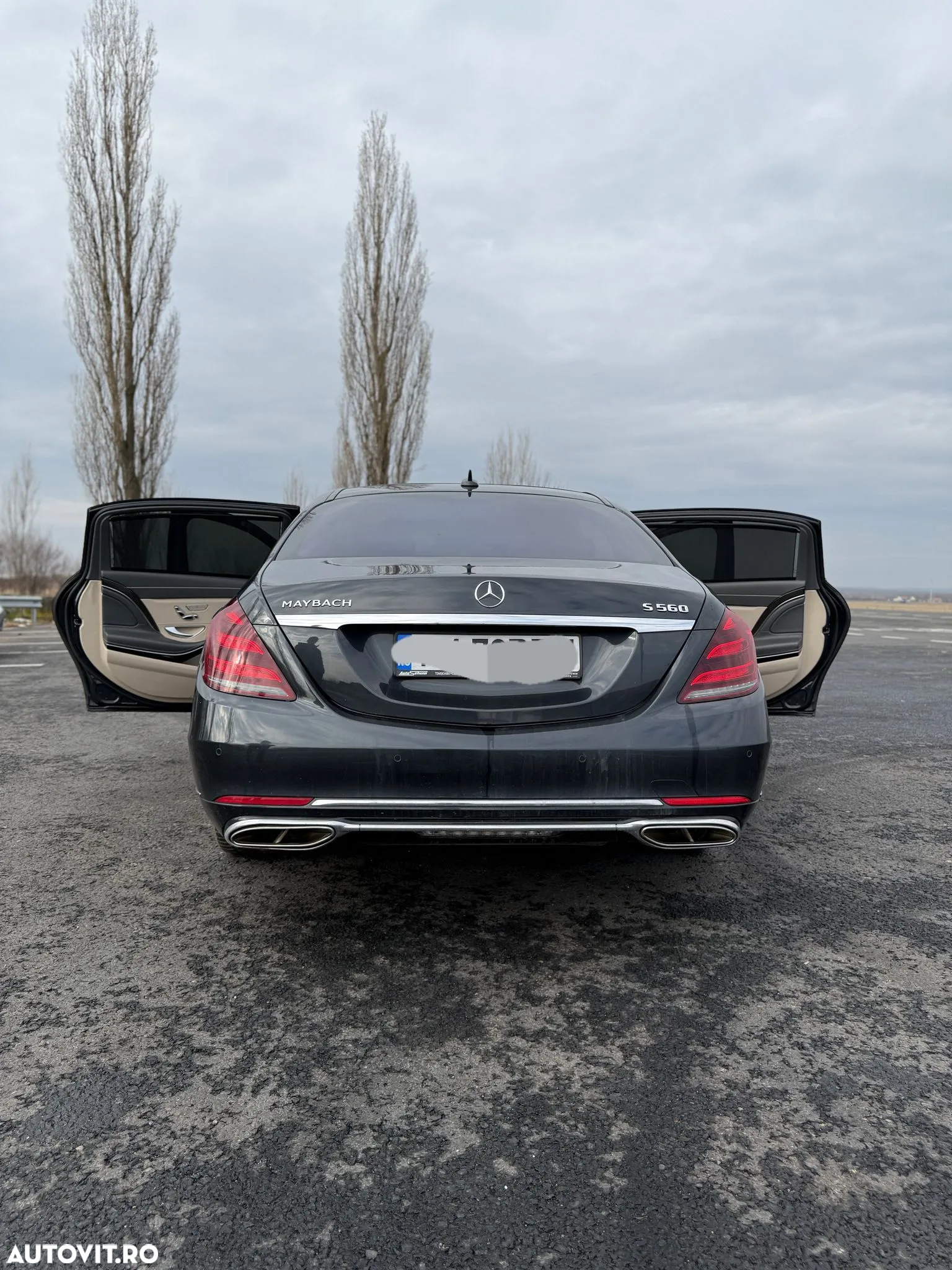 Mercedes-Benz S Maybach - 12