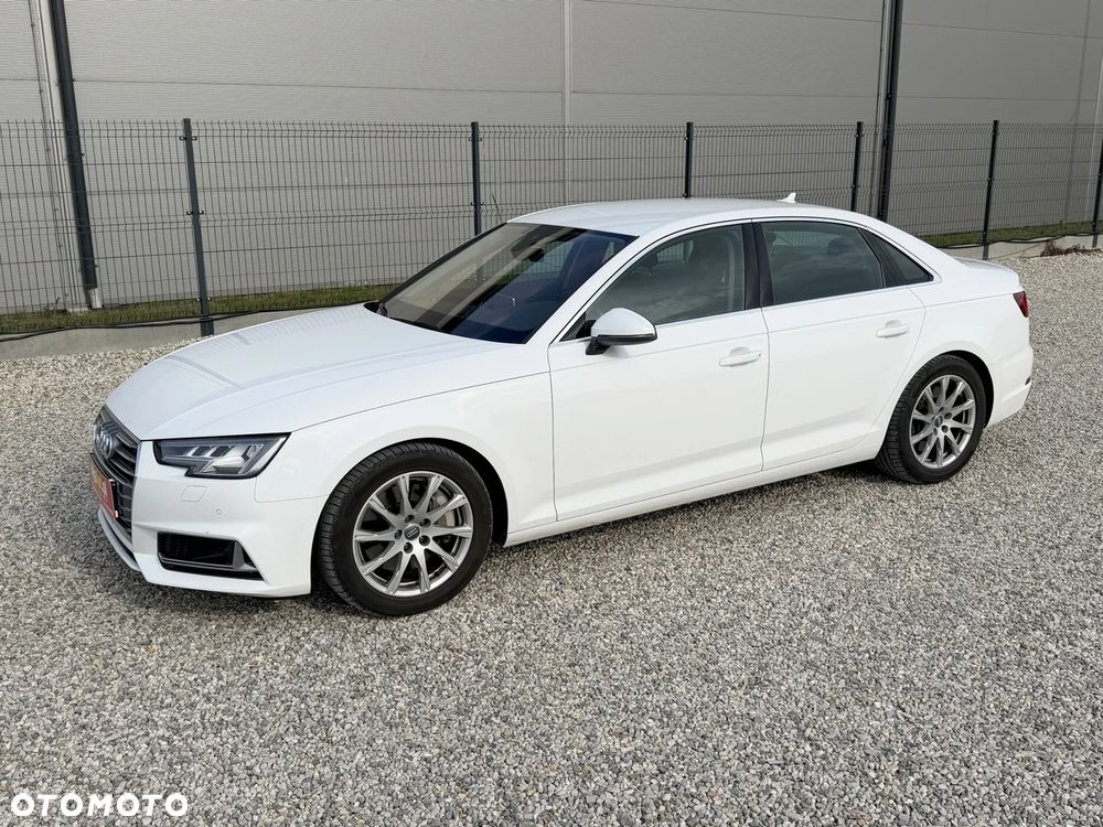Audi A4 Limousine 45 TFSI Quattro S tronic - 10