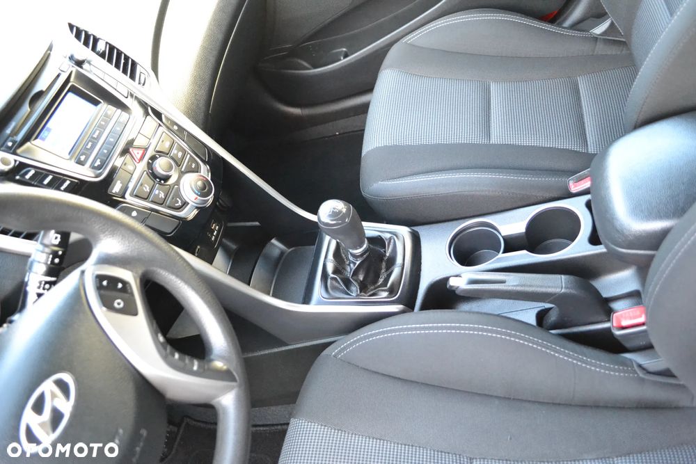 Hyundai i30 1.4 Comfort - 19