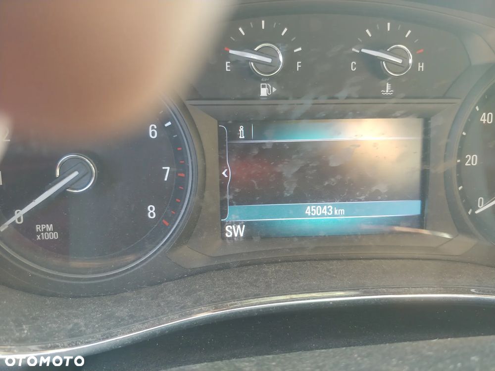 Buick Encore - 3
