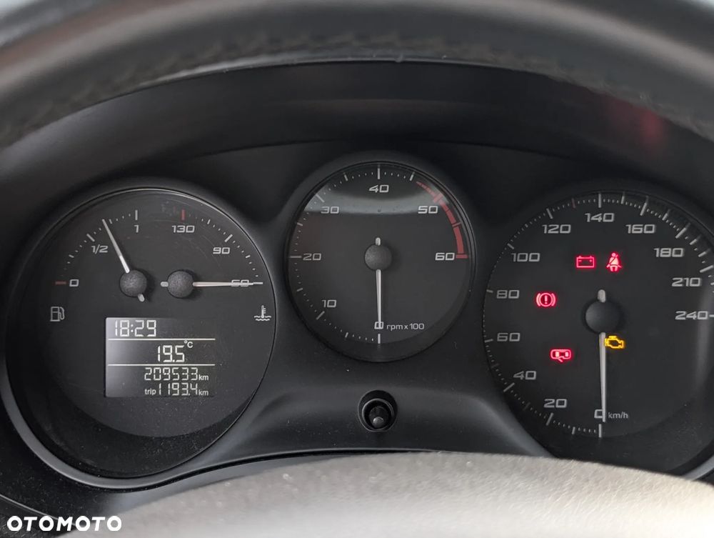Seat Leon 1.9 TDI DPF Ecomotive Reference - 6