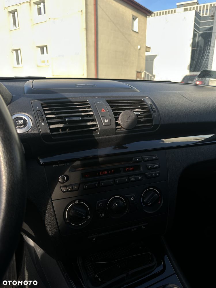 BMW Seria 1 118d DPF Edition Sport - 23