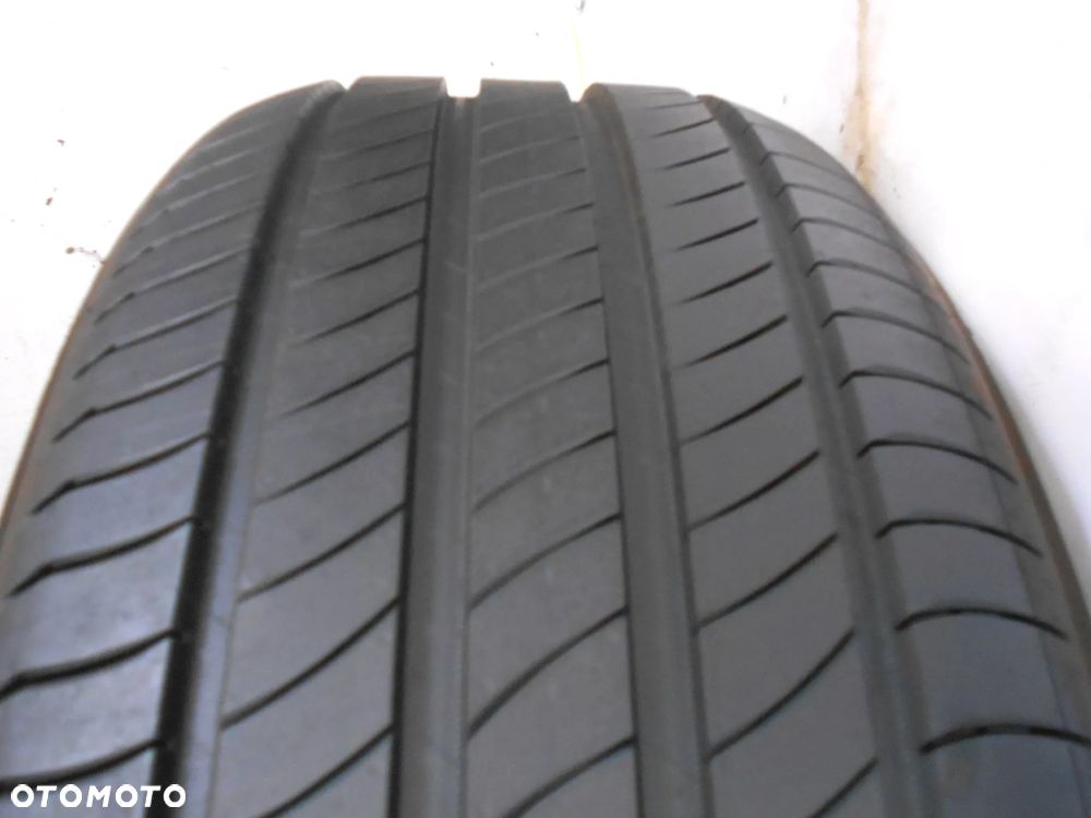 OPONY 235/45R20 MICHELIN PRIMACY 4 S1 DOT 0225 7.3MM - 3