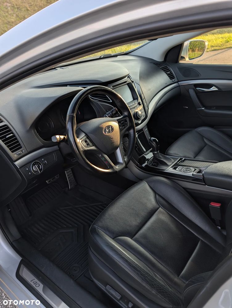 Hyundai i40 Kombi 1.7 CRDi DCT Premium - 18