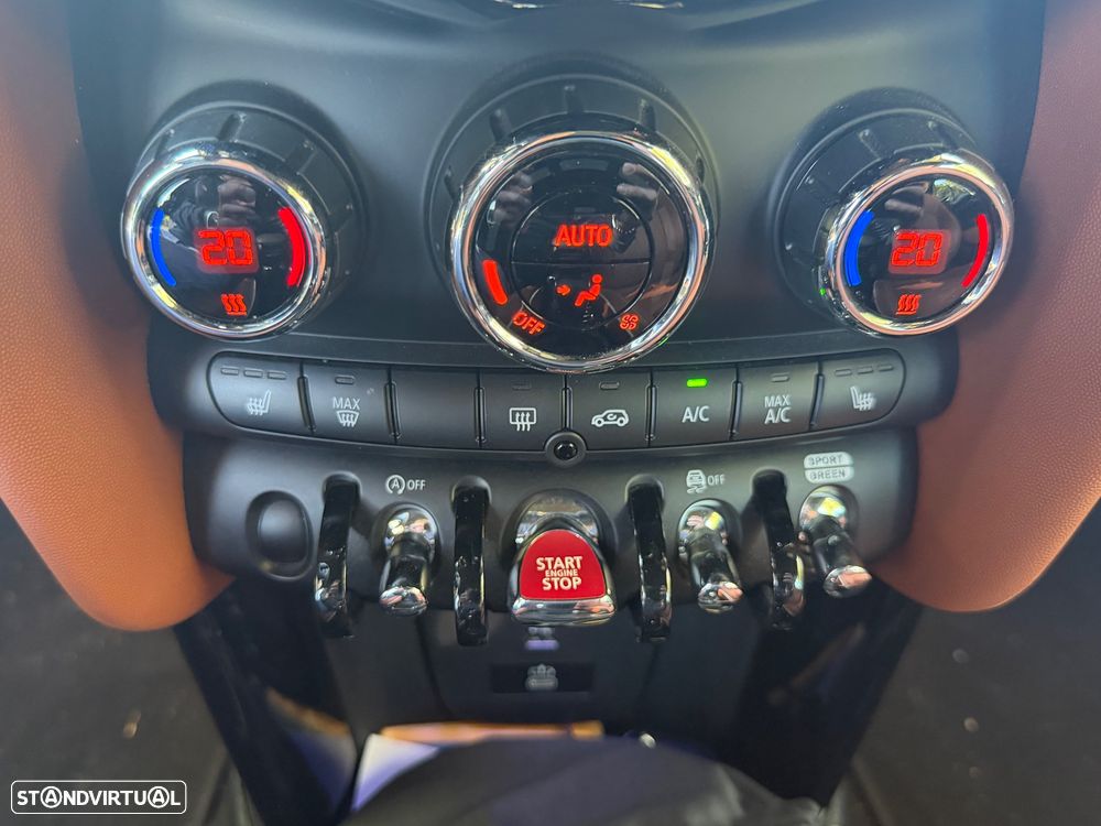 MINI Cabrio Cooper S Premium Extra Essential Auto - 28