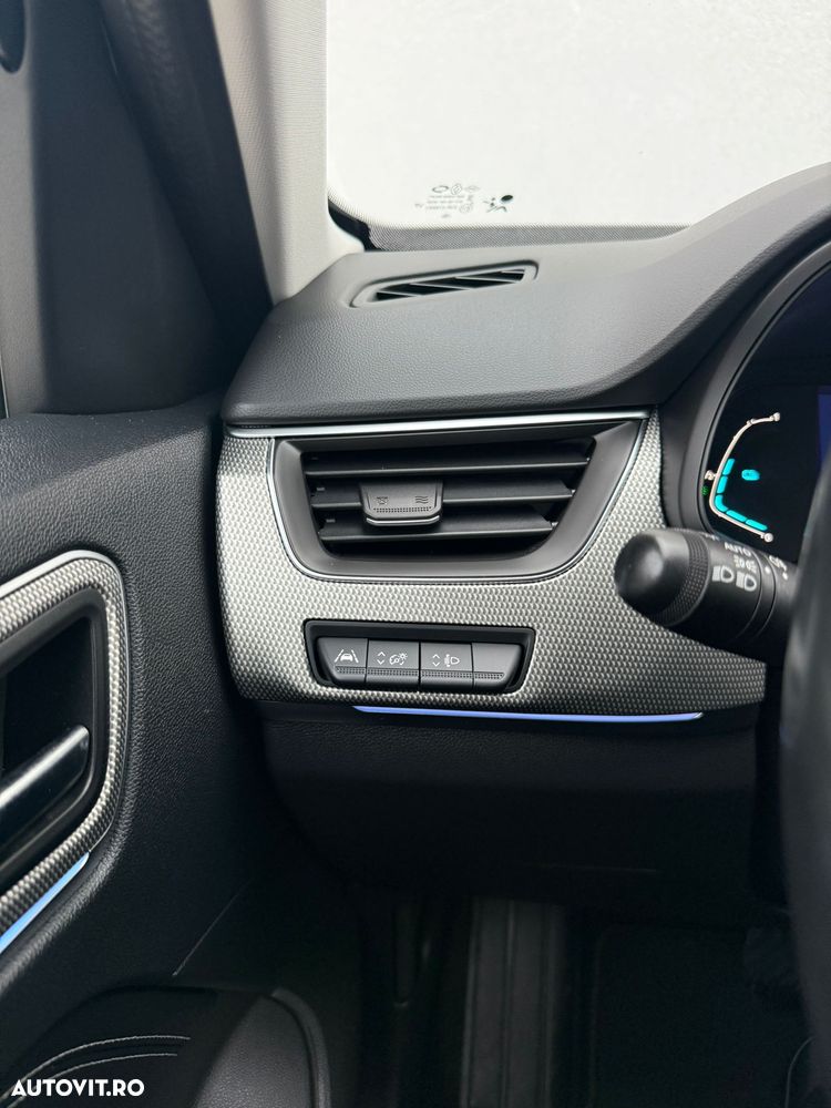 Renault Arkana E-TECH 145 INTENS - 16