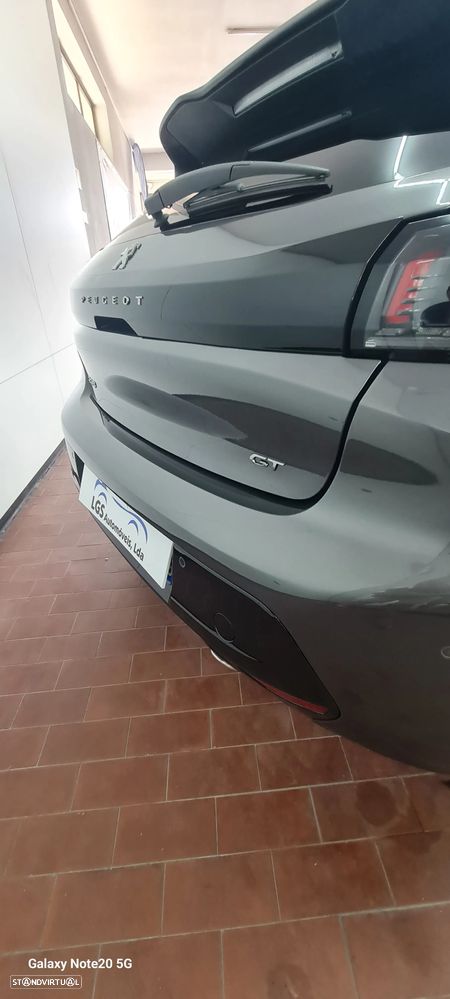 Peugeot 208 1.2 PureTech Allure Pack EAT8 - 23