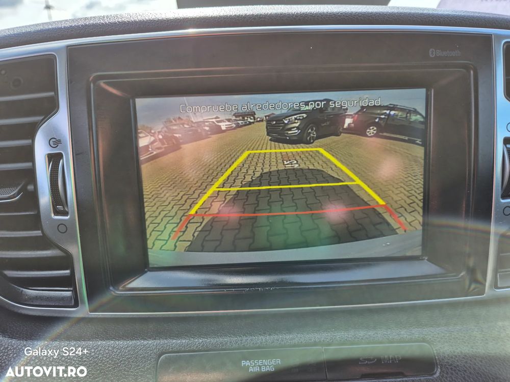 Kia Sportage 1.7 CRDI 2WD Attract - 19