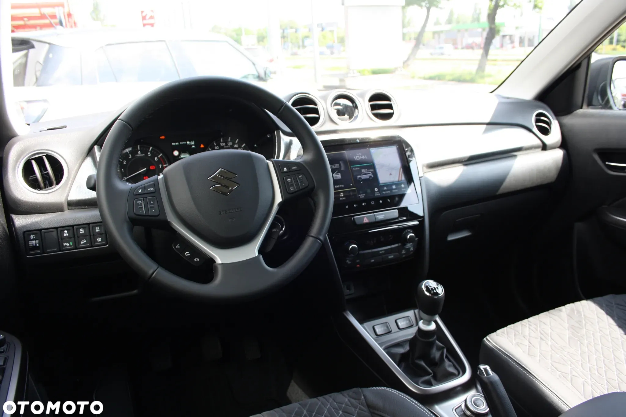 Suzuki Vitara 1.4 Boosterjet mHEV Elegance 2WD - 18