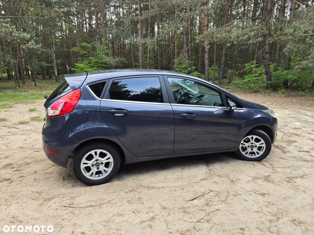 Ford Fiesta 1.25 Titanium - 28