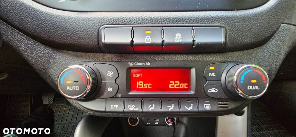 Kia Ceed 1.6 CRDi M - 12