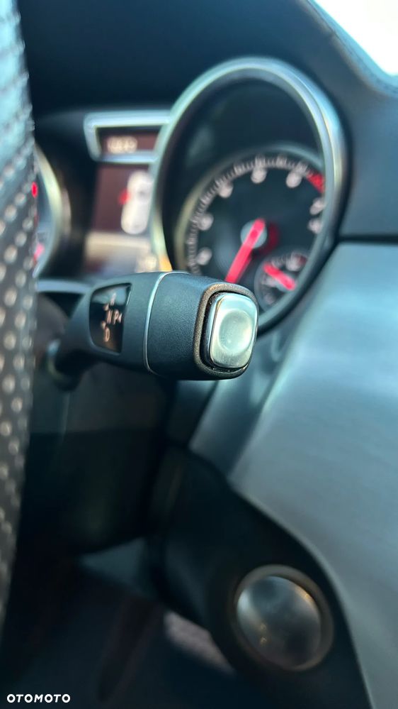 Mercedes-Benz GLE 400 4-Matic 9G-TRONIC - 26