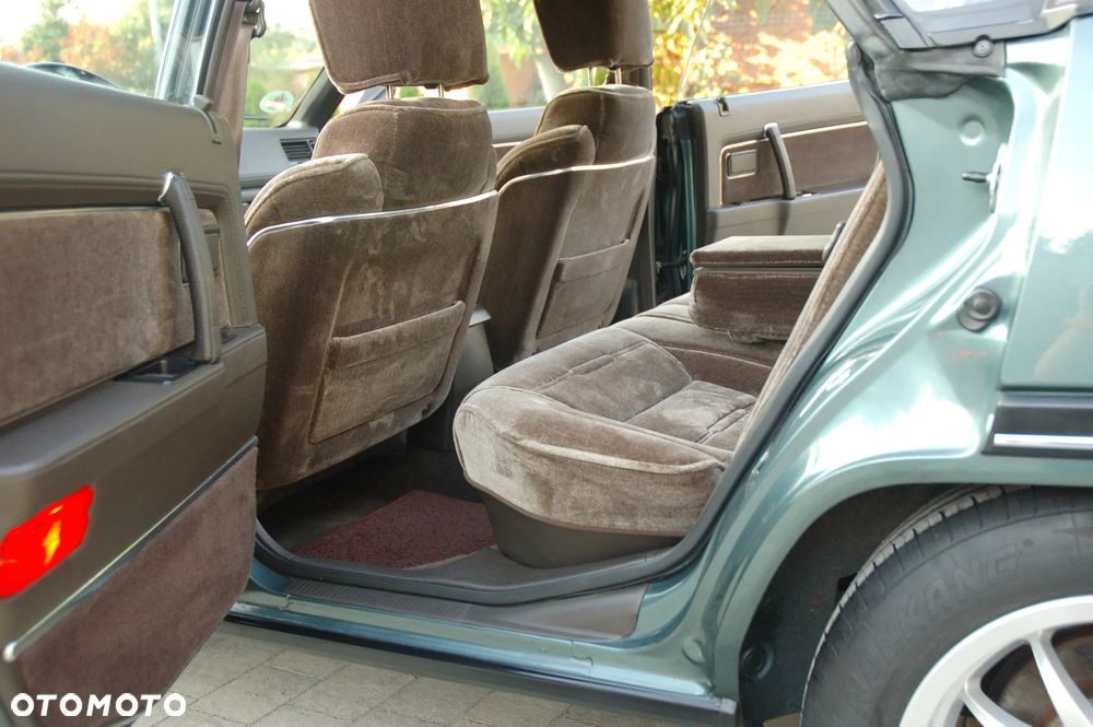 Mitsubishi Sapporo - 18